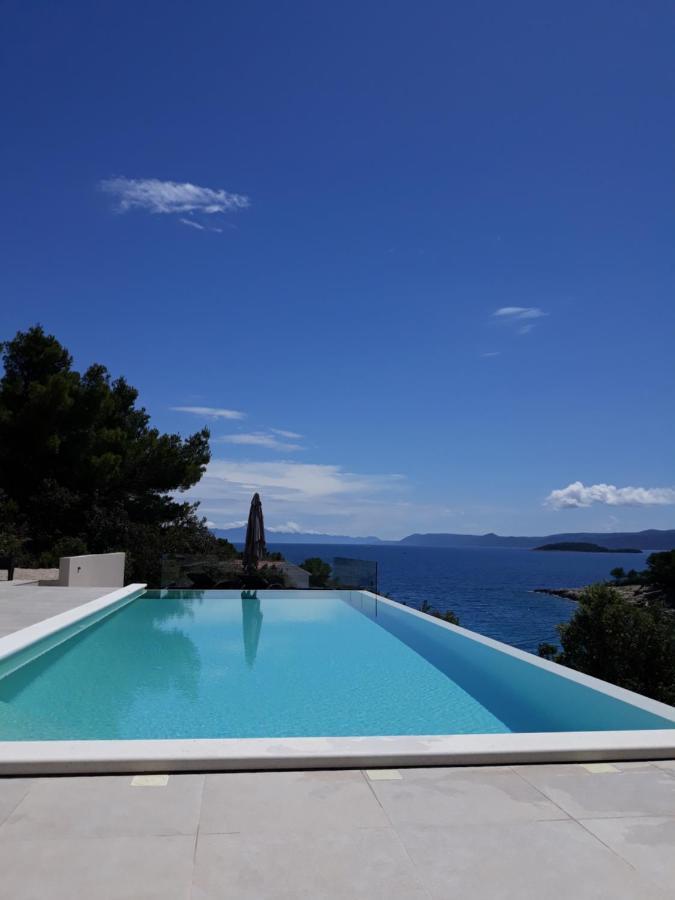 Holiday Hvar Lux Basina Esterno foto